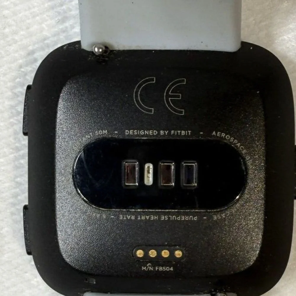 Fitbit Versa Model‎ FB504